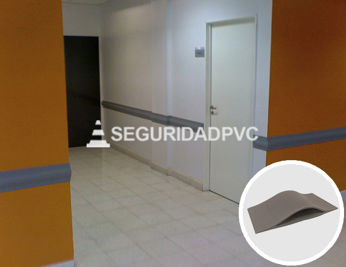 Poste rebatible PVC